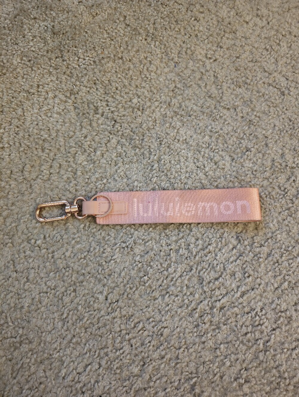 Lululemon - Picture 1 of 2